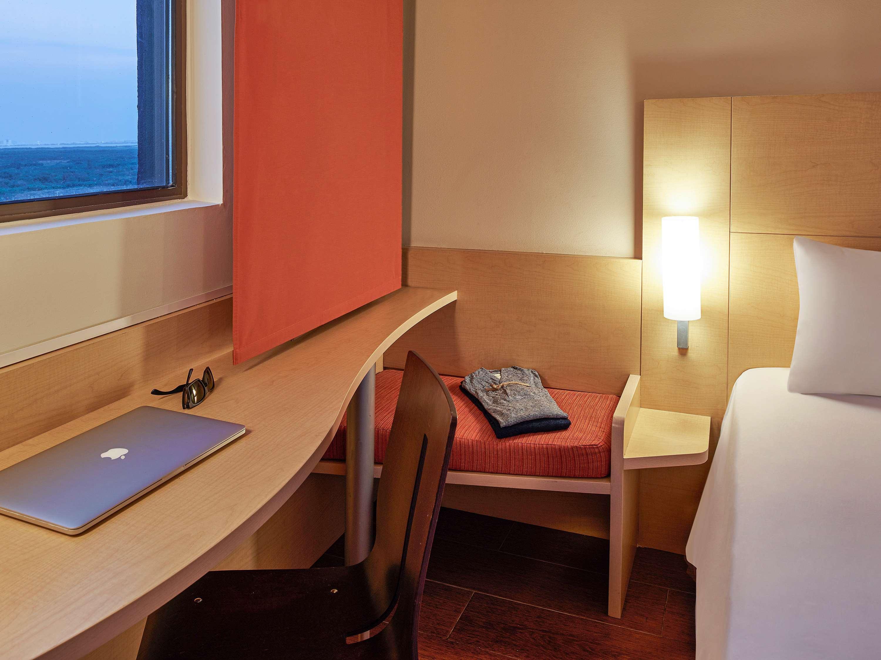 Ibis Cancun Centro Eksteriør billede