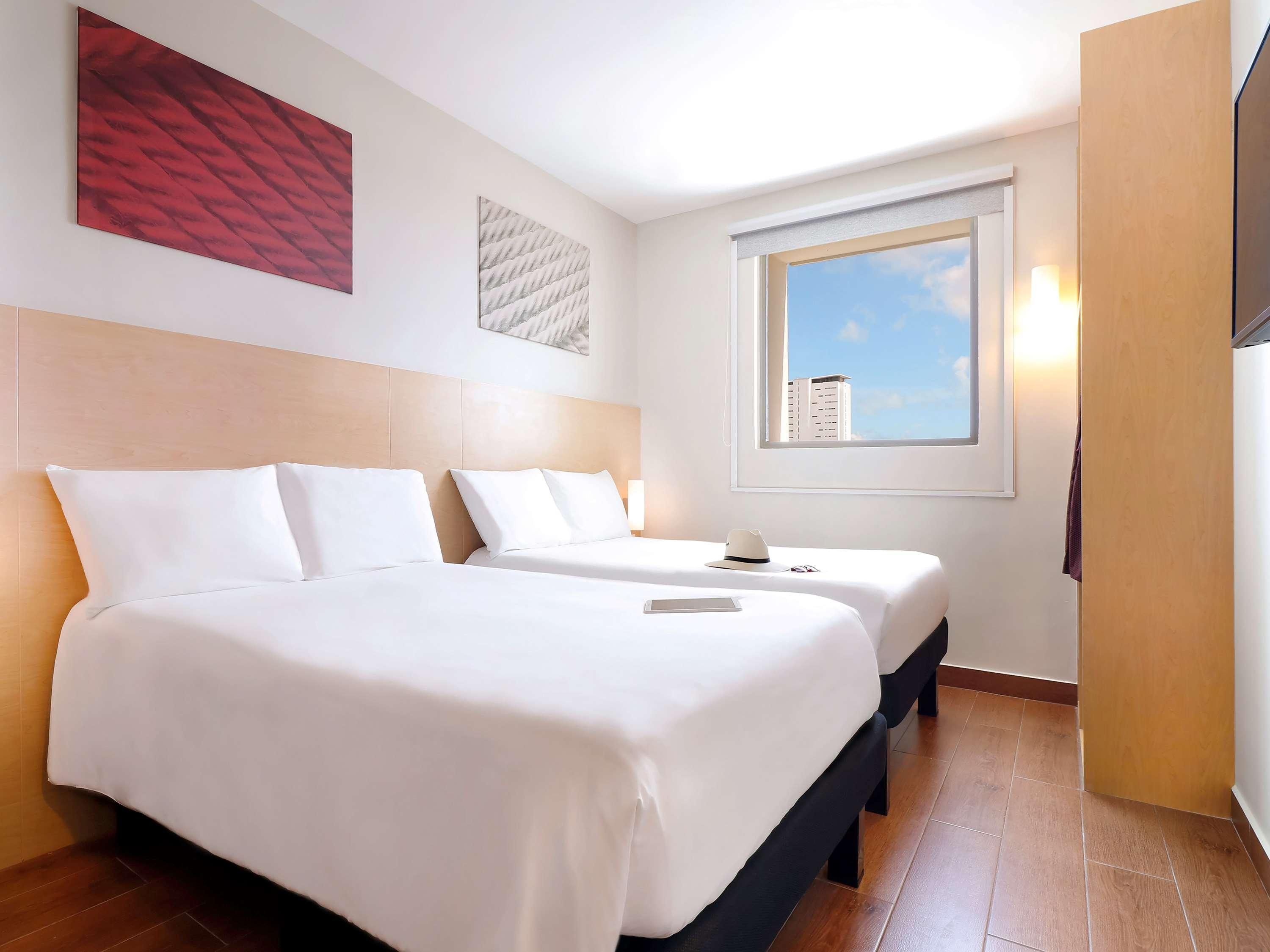 Ibis Cancun Centro Eksteriør billede