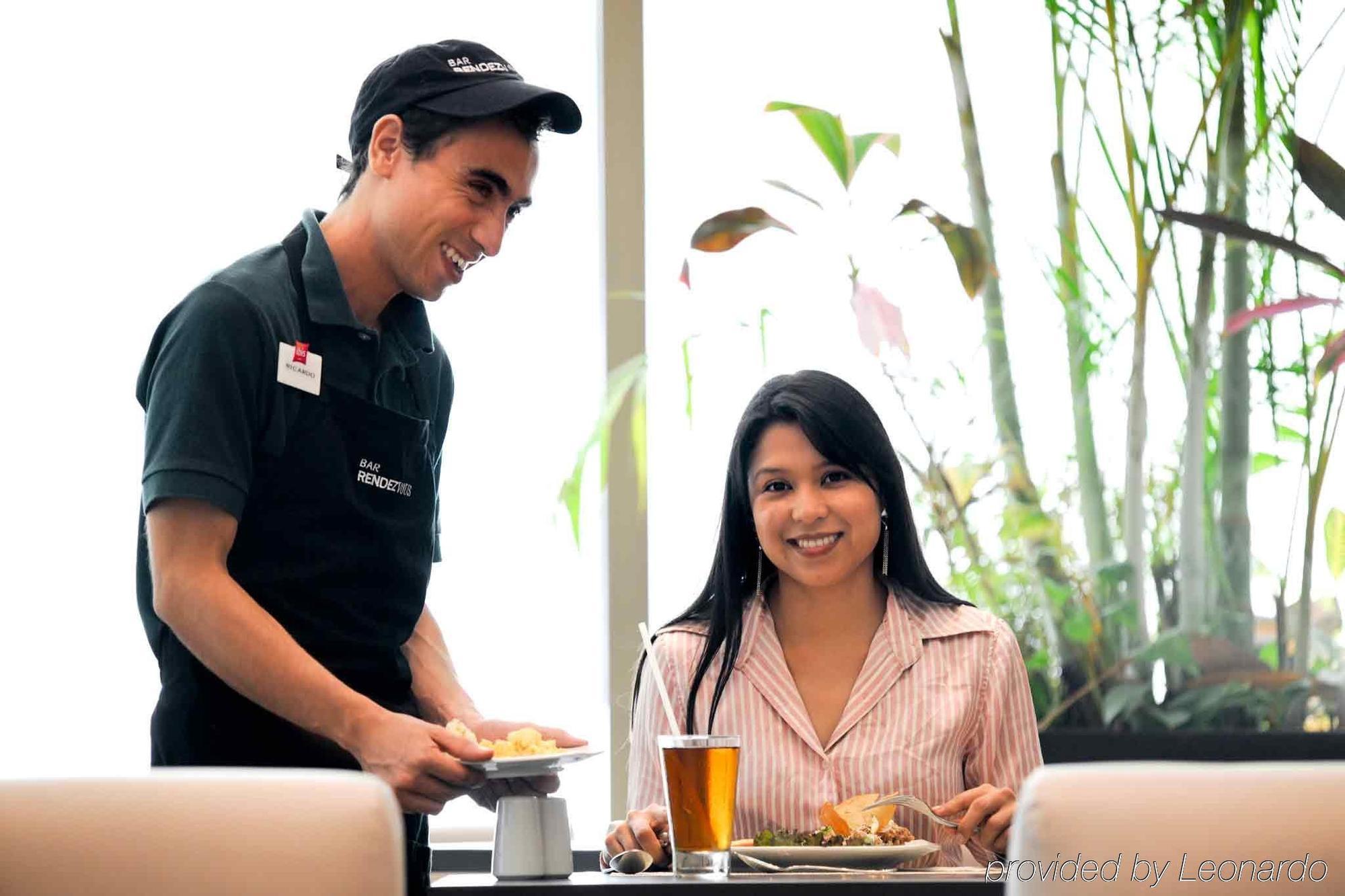 Ibis Cancun Centro Eksteriør billede